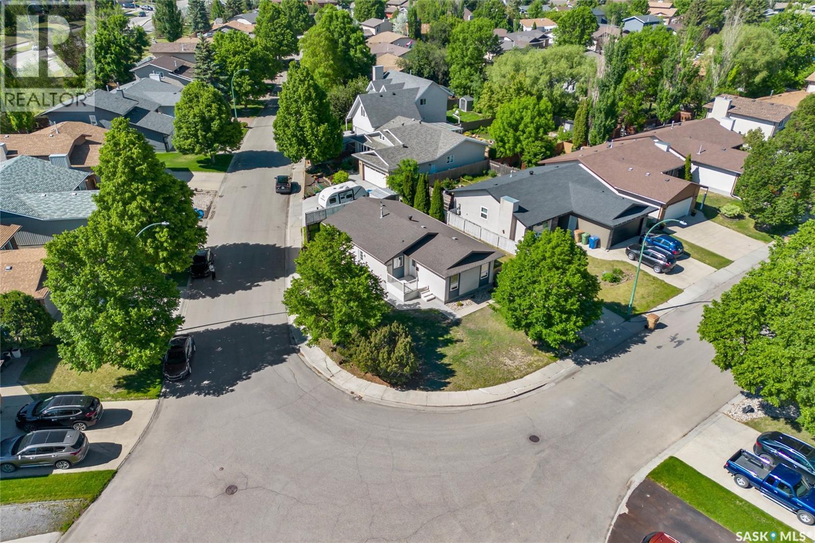 3331 Parkland Drive E, Regina, SK