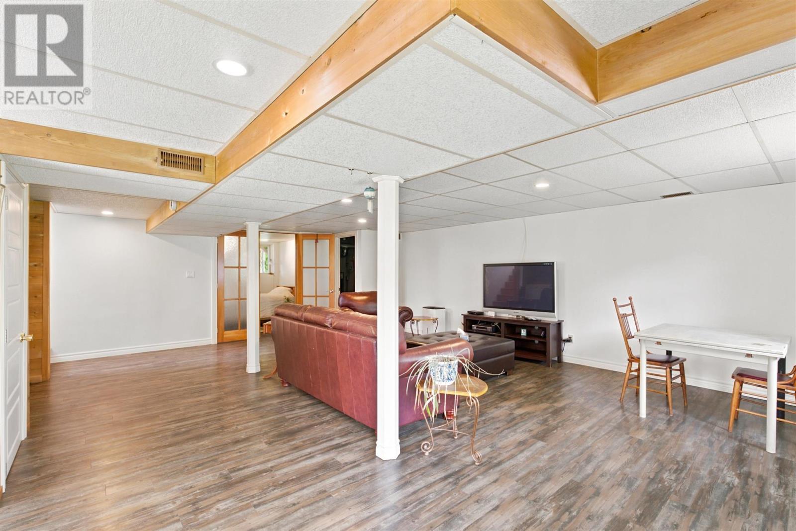 29 River Dr, Blind River, ON