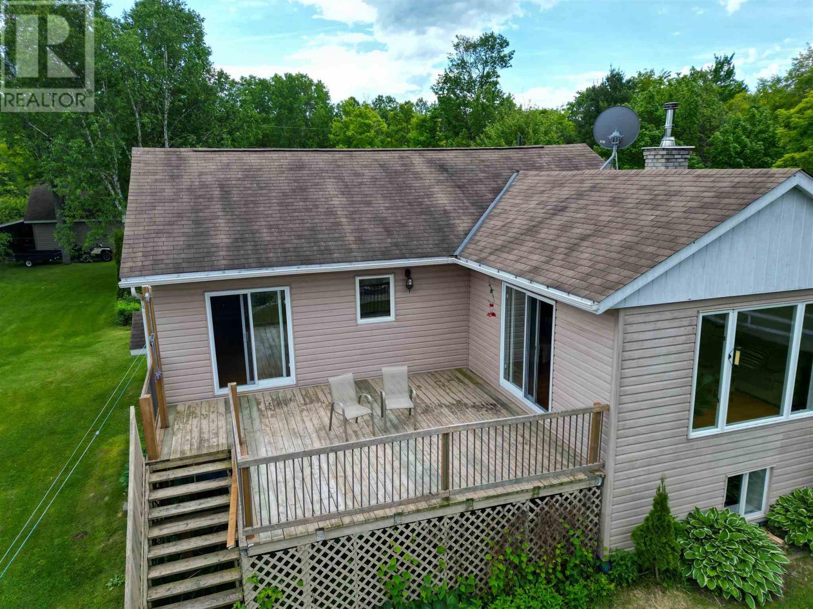 29 River Dr, Blind River, ON