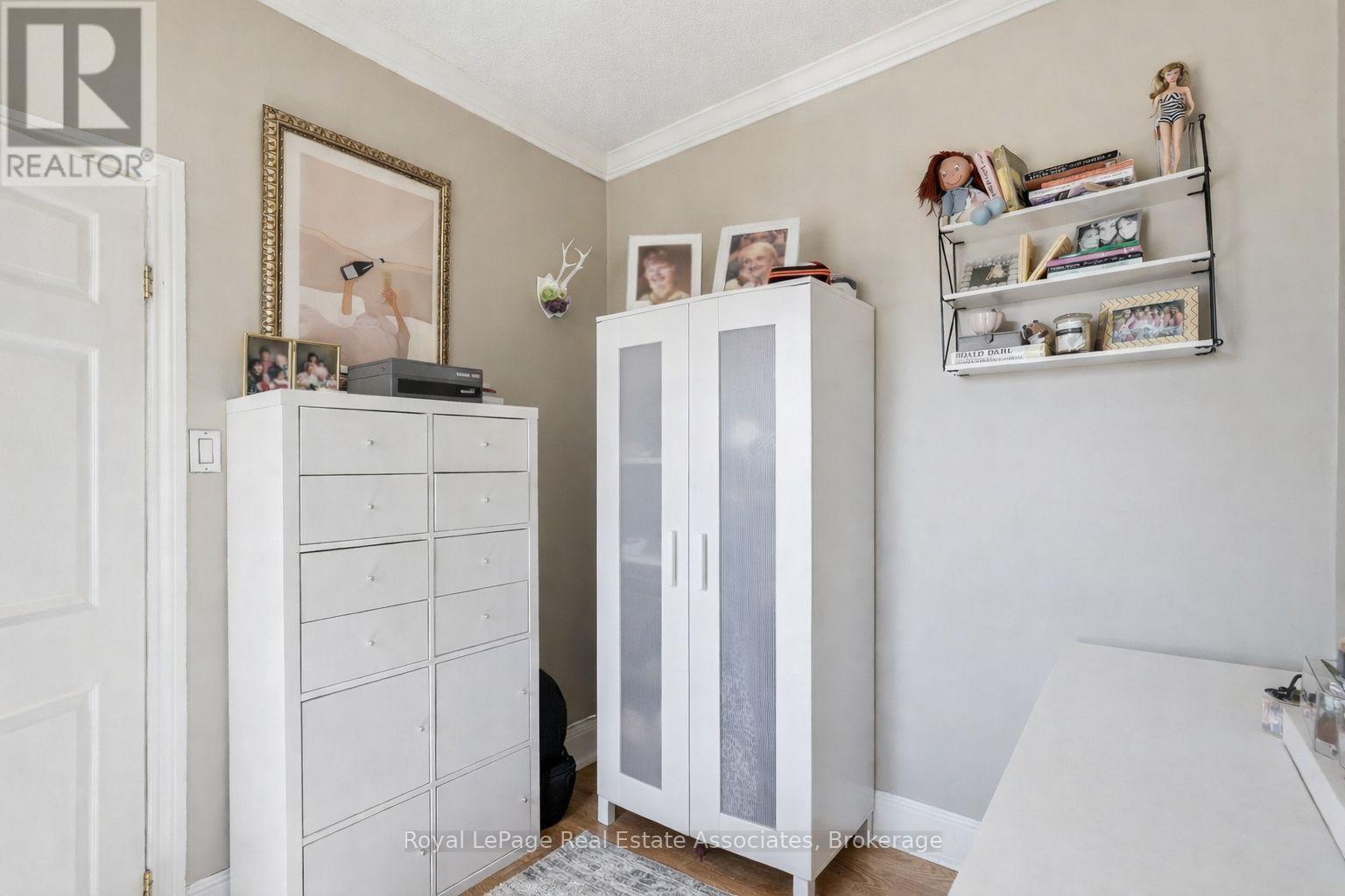 12 Nelson Street, Hamilton, ON