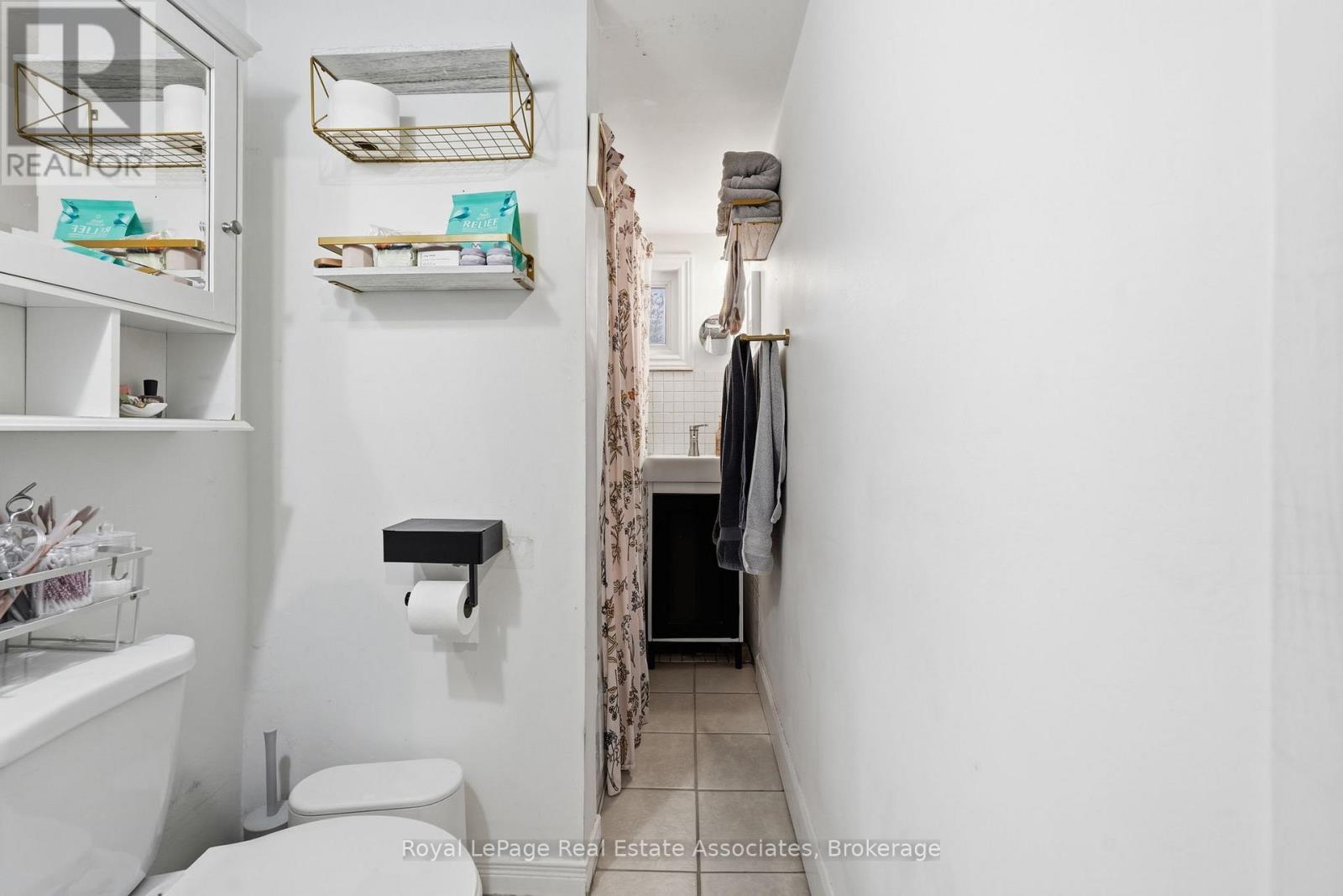12 Nelson Street, Hamilton, ON