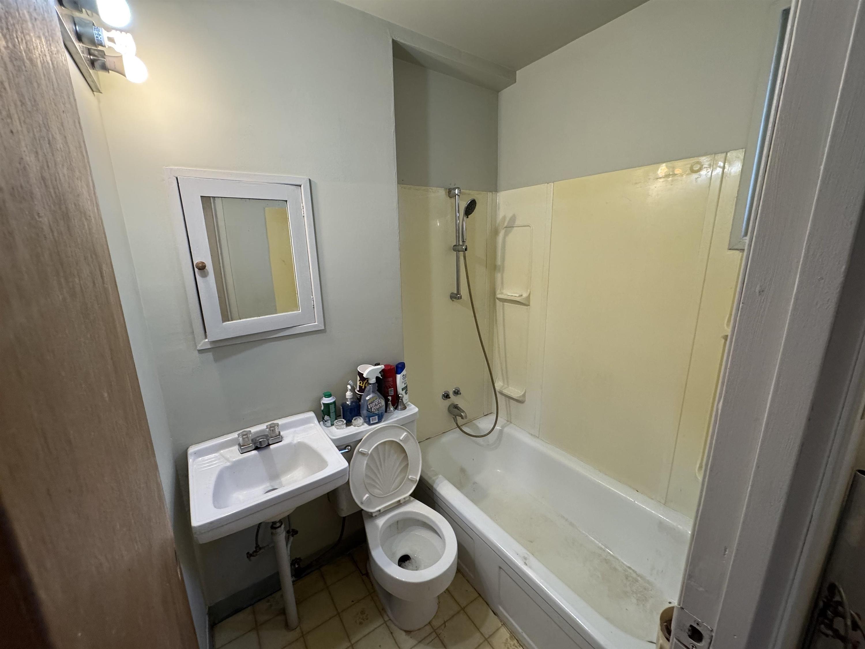 230 Brent St., Thunder Bay, ON