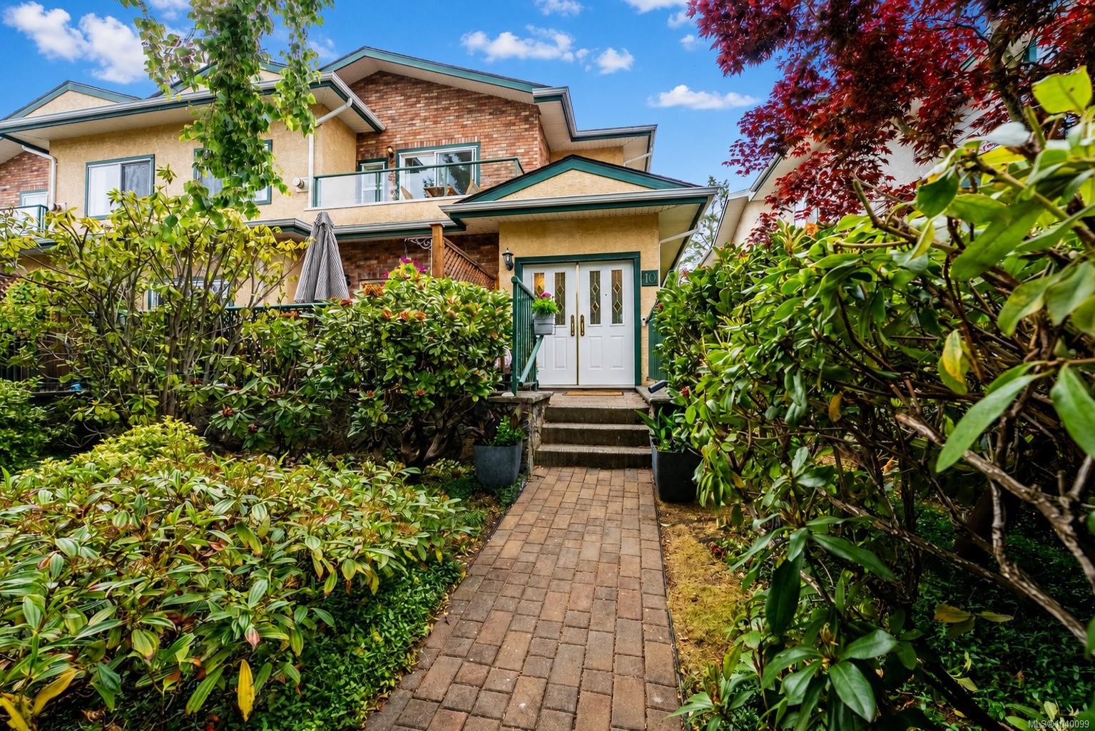 #10-2235 Harbour Rd, Sidney, BC