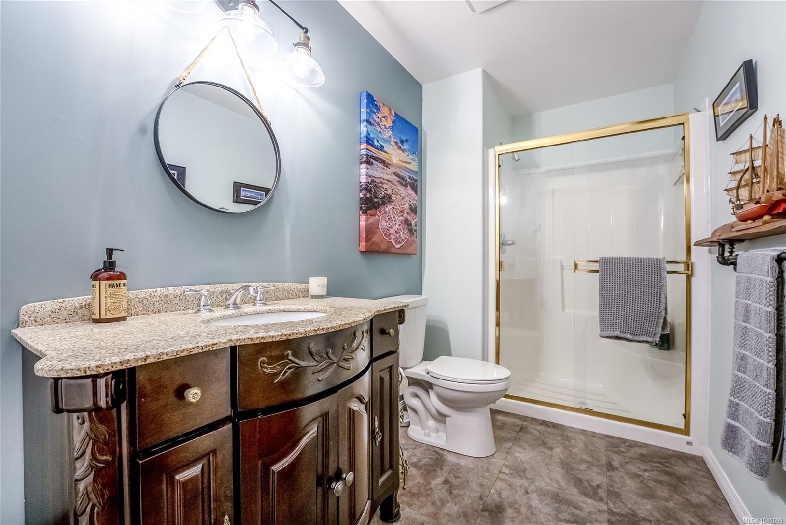 #10-2235 Harbour Rd, Sidney, BC