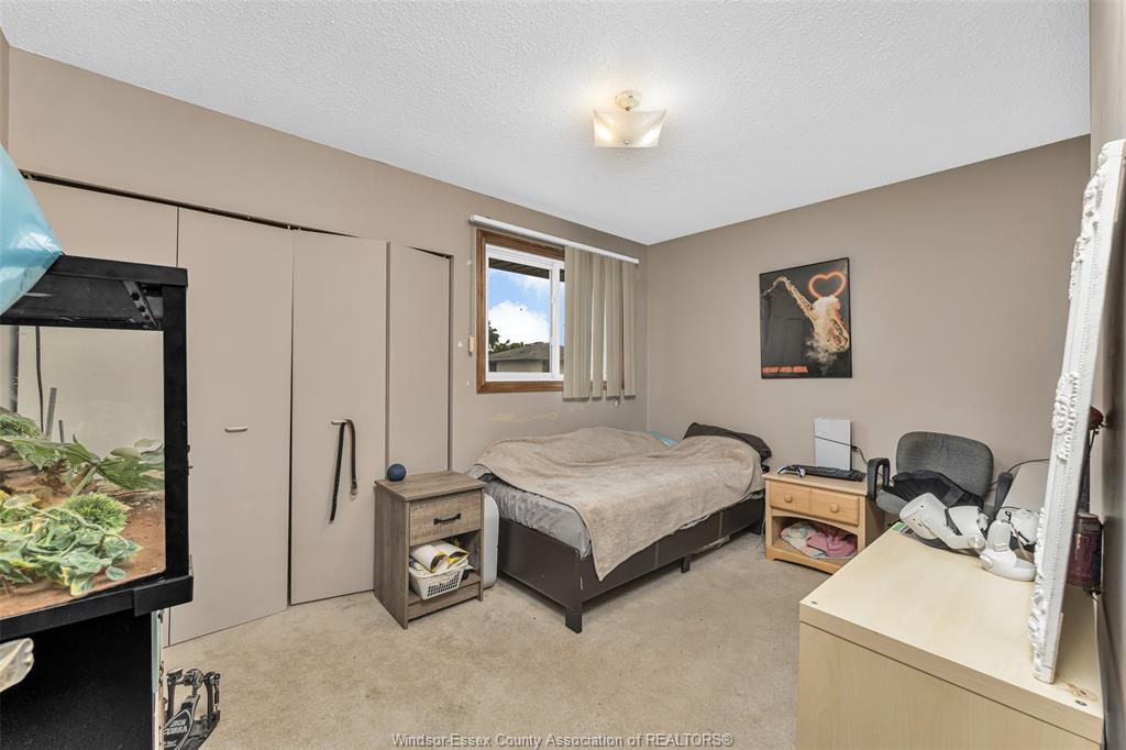 3230 Forest Glade, Windsor, ON