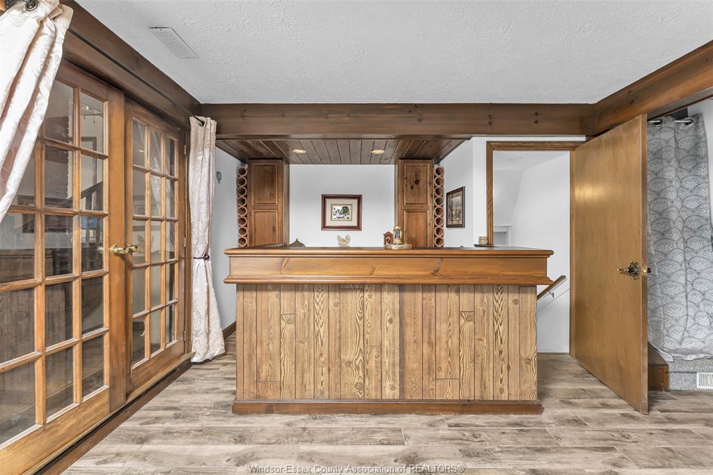 3230 Forest Glade, Windsor, ON