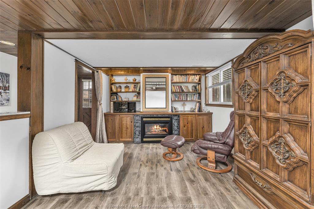 3230 Forest Glade, Windsor, ON