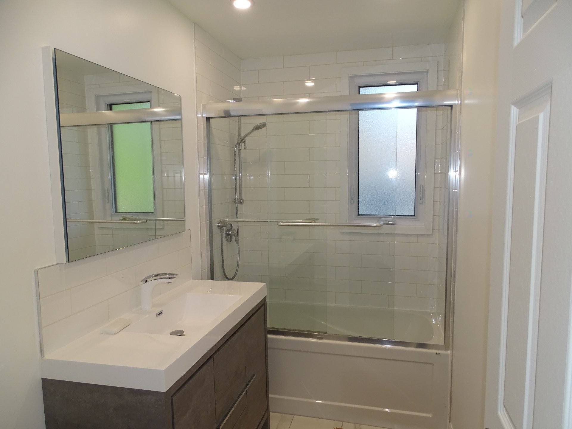 Bathroom - 2280 Rue Nicolas-Perrot, Montréal (Ahuntsic-Cartierville), QC