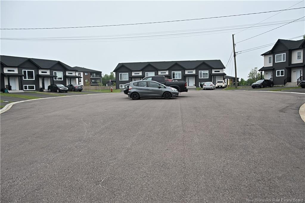 185 Ernest St, Dieppe, NB