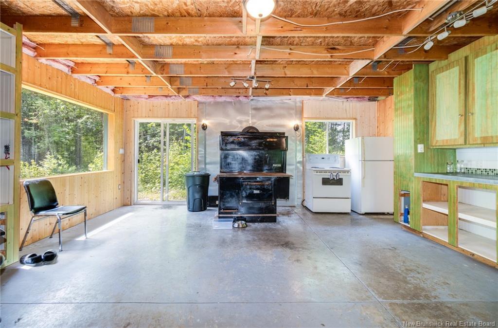 730 Weston Rd, Weston, NB