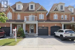 39 NEILL AVENUE Whitby, ON L1R 3N4
