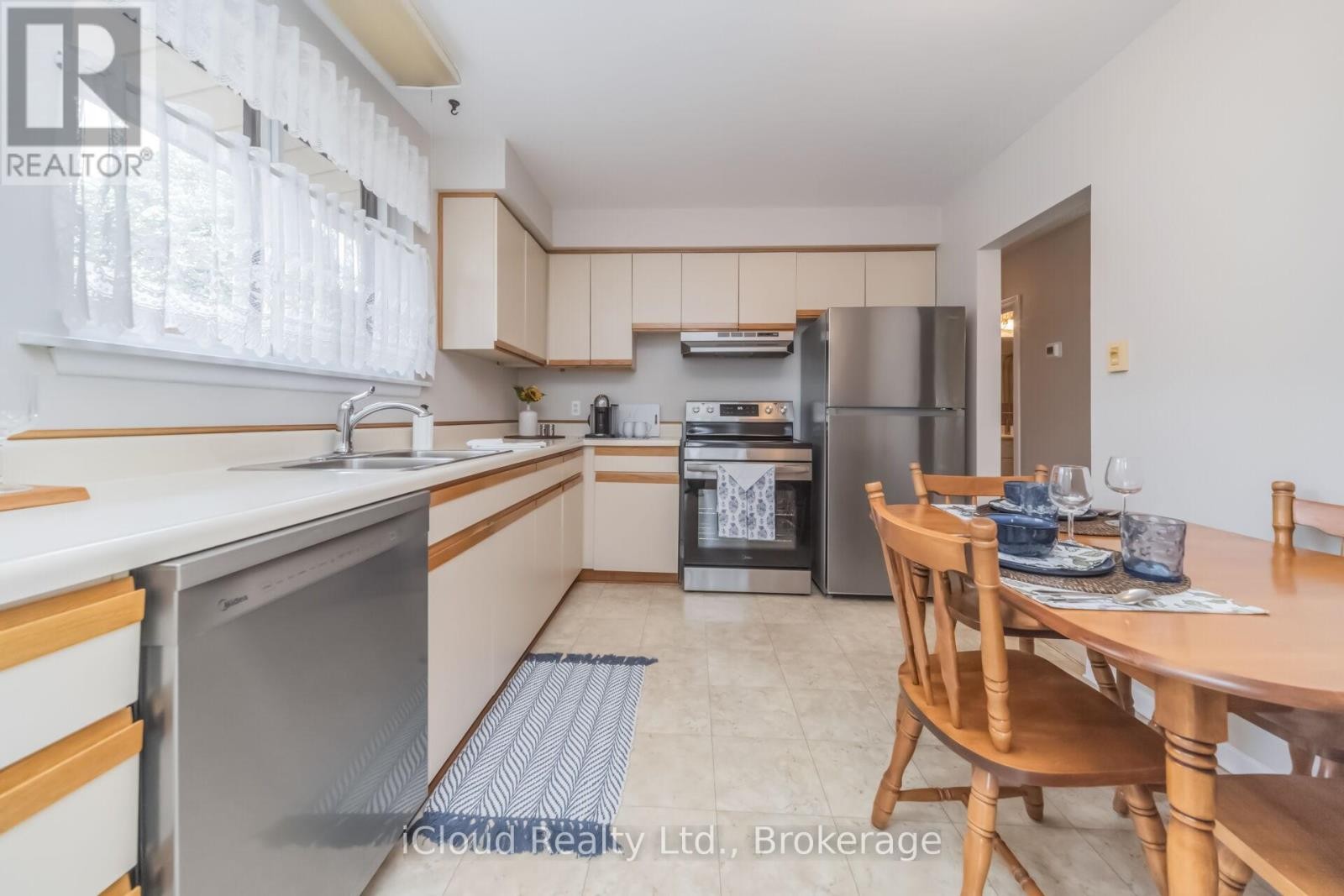 17 Algonquin Boulevard, Brampton, ON