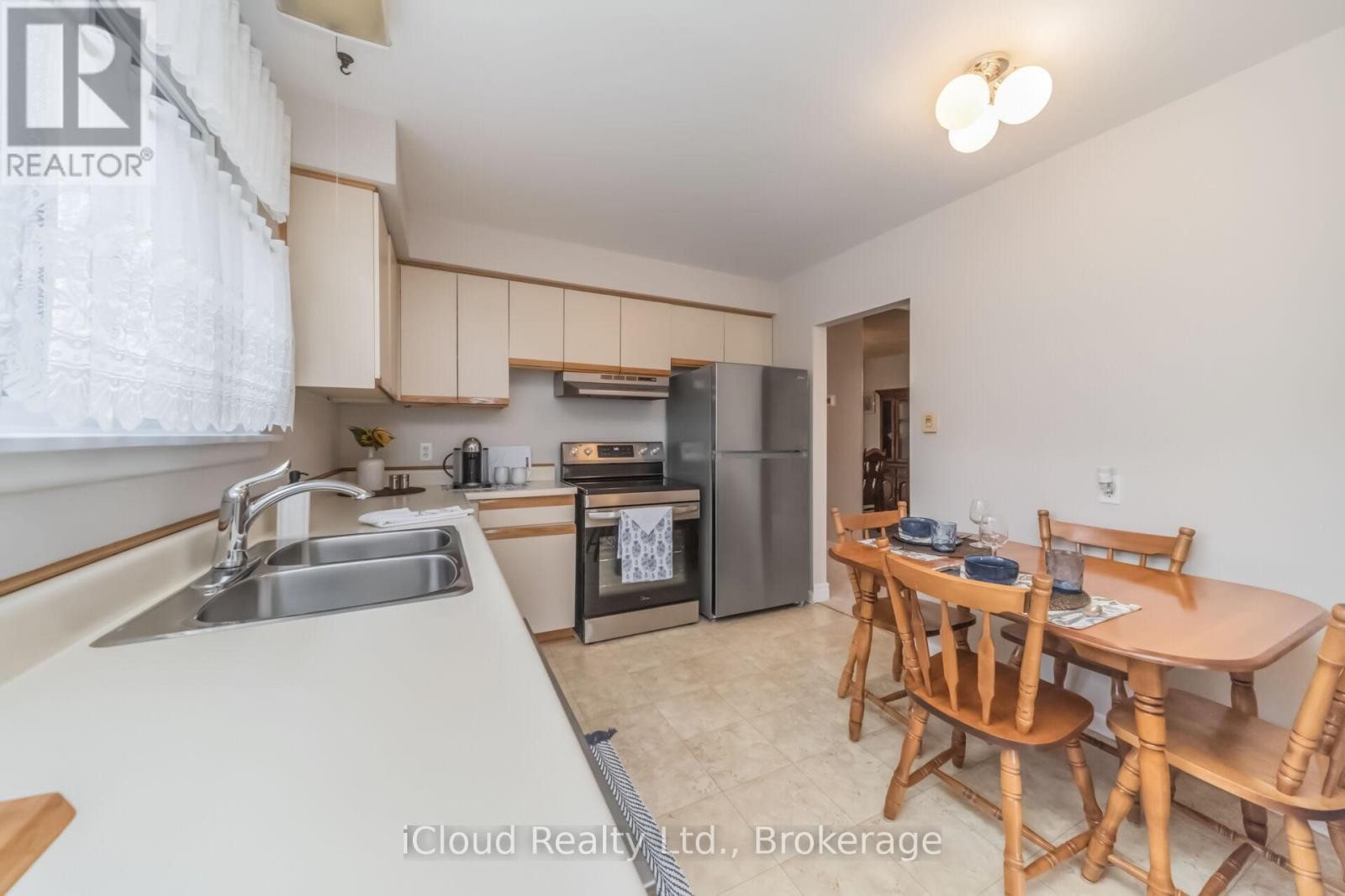17 Algonquin Boulevard, Brampton, ON