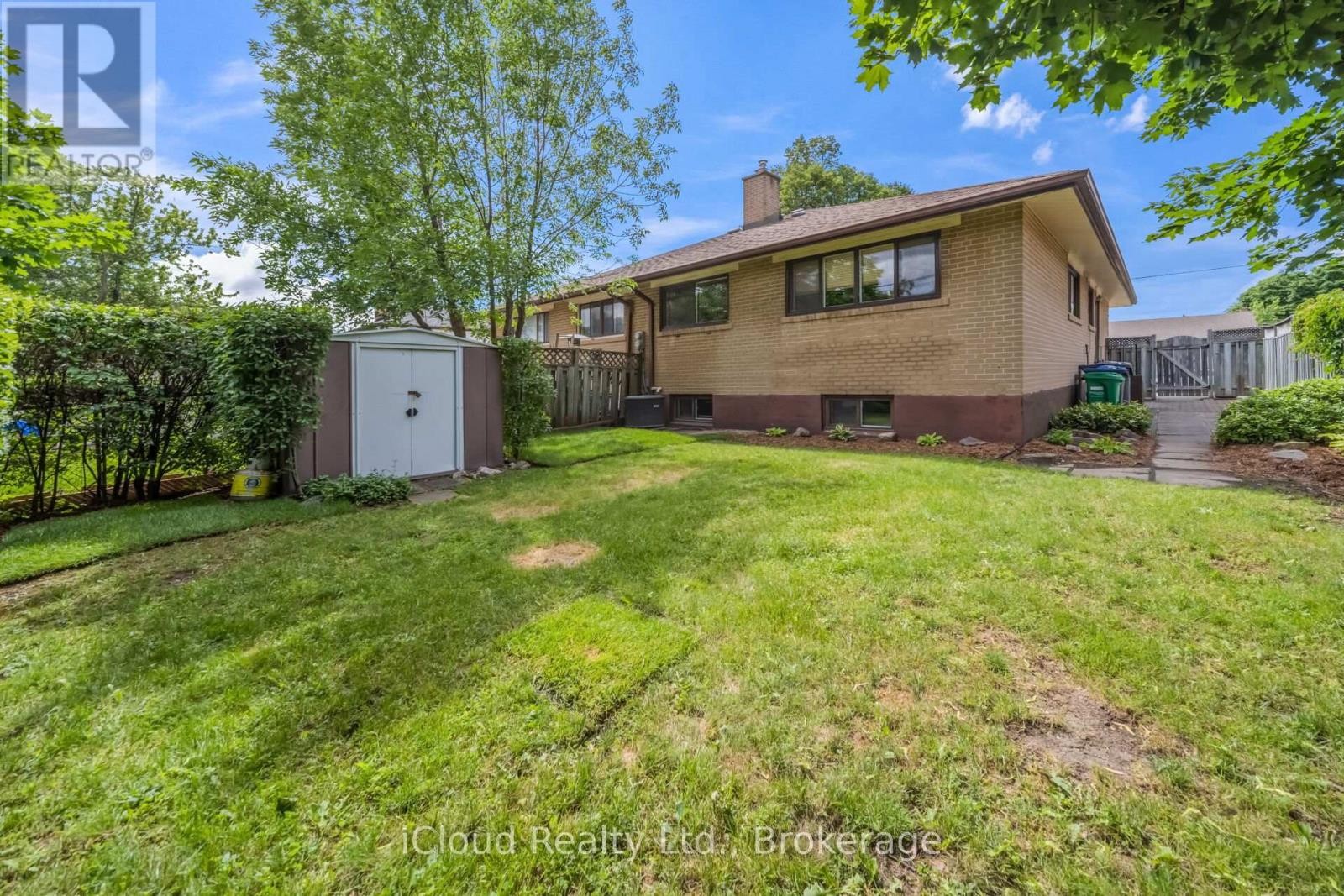 17 Algonquin Boulevard, Brampton, ON