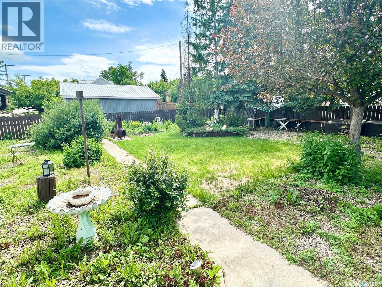 410 2Nd Avenue Se, Weyburn, SK