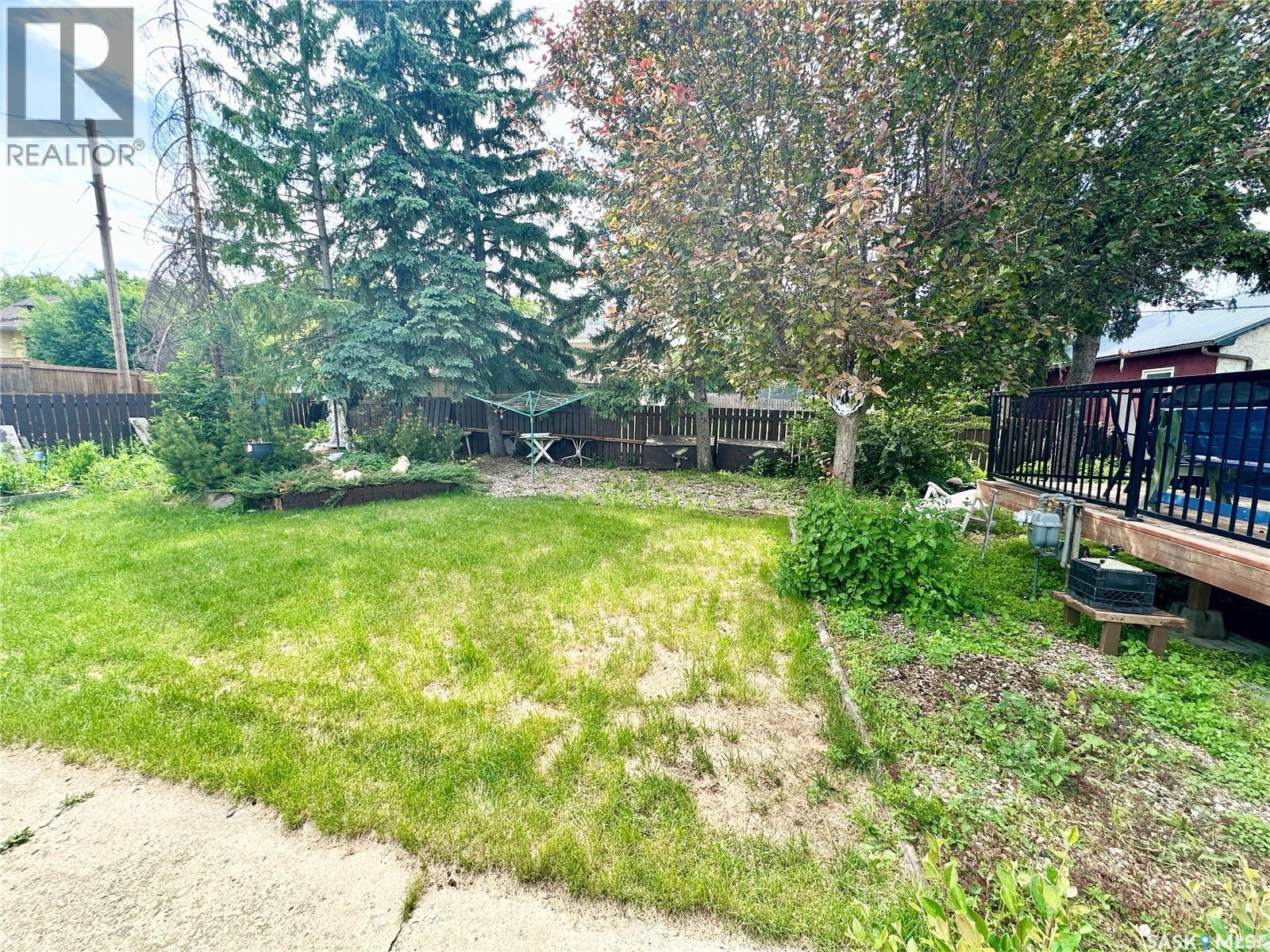 410 2Nd Avenue Se, Weyburn, SK