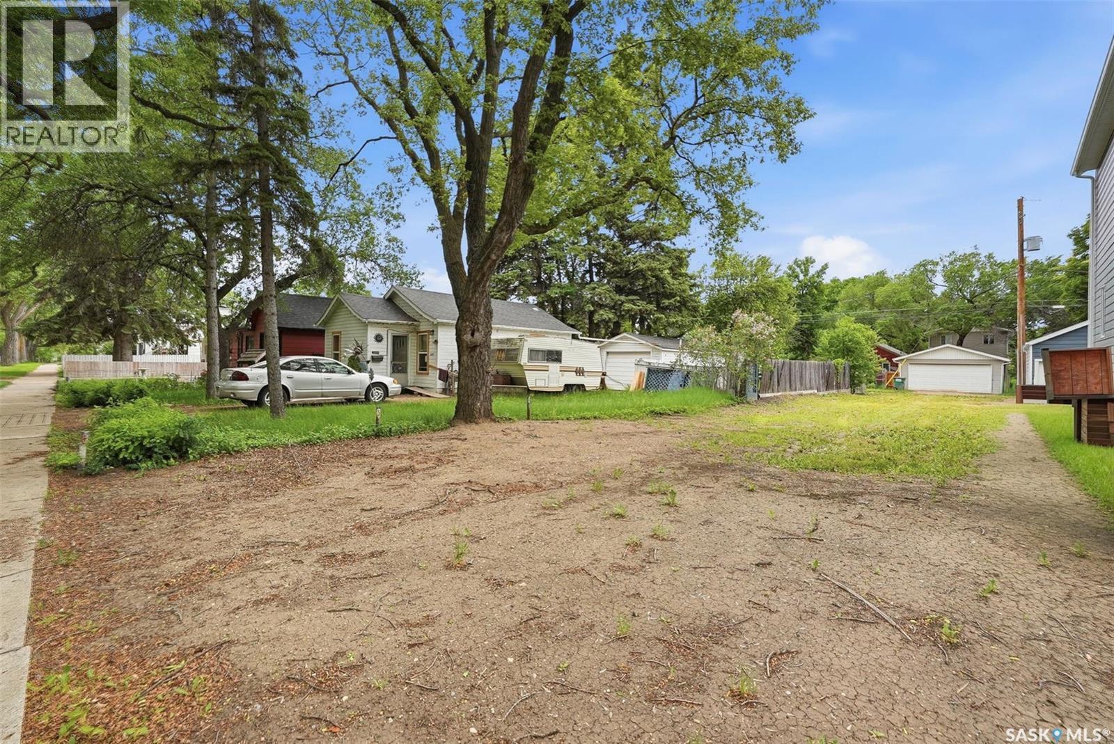 233 1St Street E, Saskatoon, SK