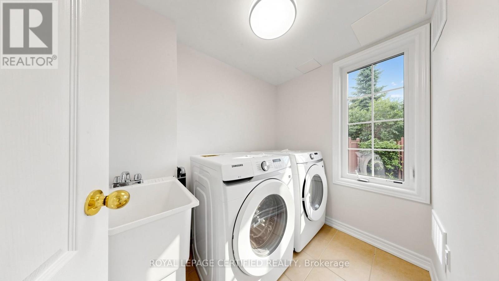1380 Granrock Crescent, Mississauga, ON