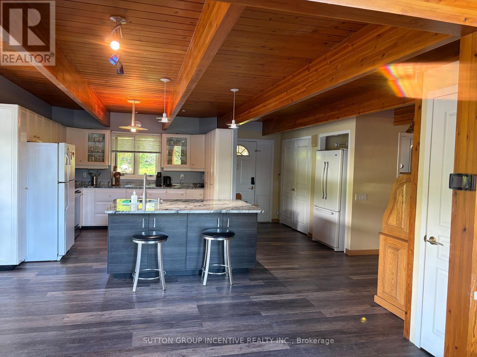 229 Haleway A Drive, Gravenhurst, ON