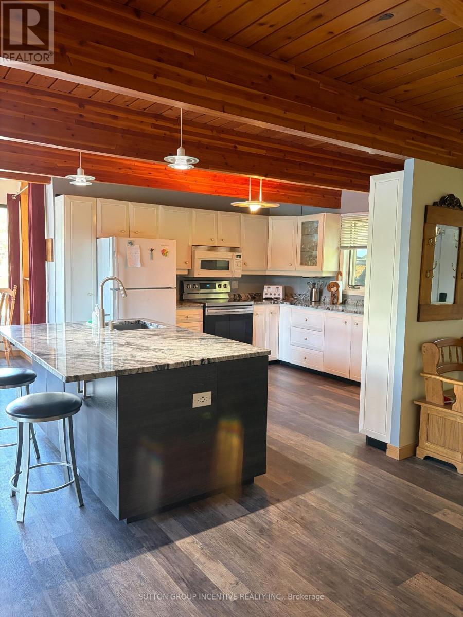 229 Haleway A Drive, Gravenhurst, ON