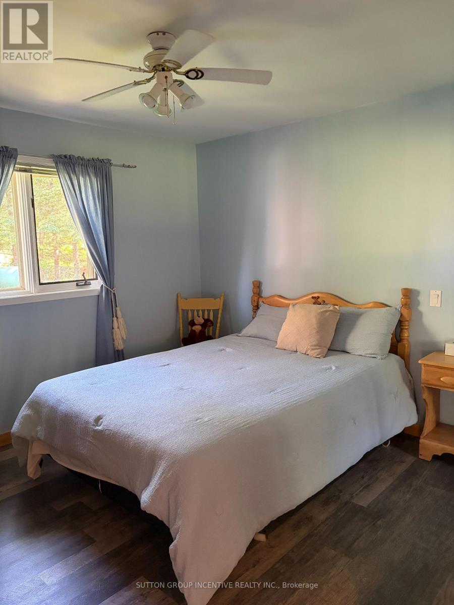 229 Haleway A Drive, Gravenhurst, ON