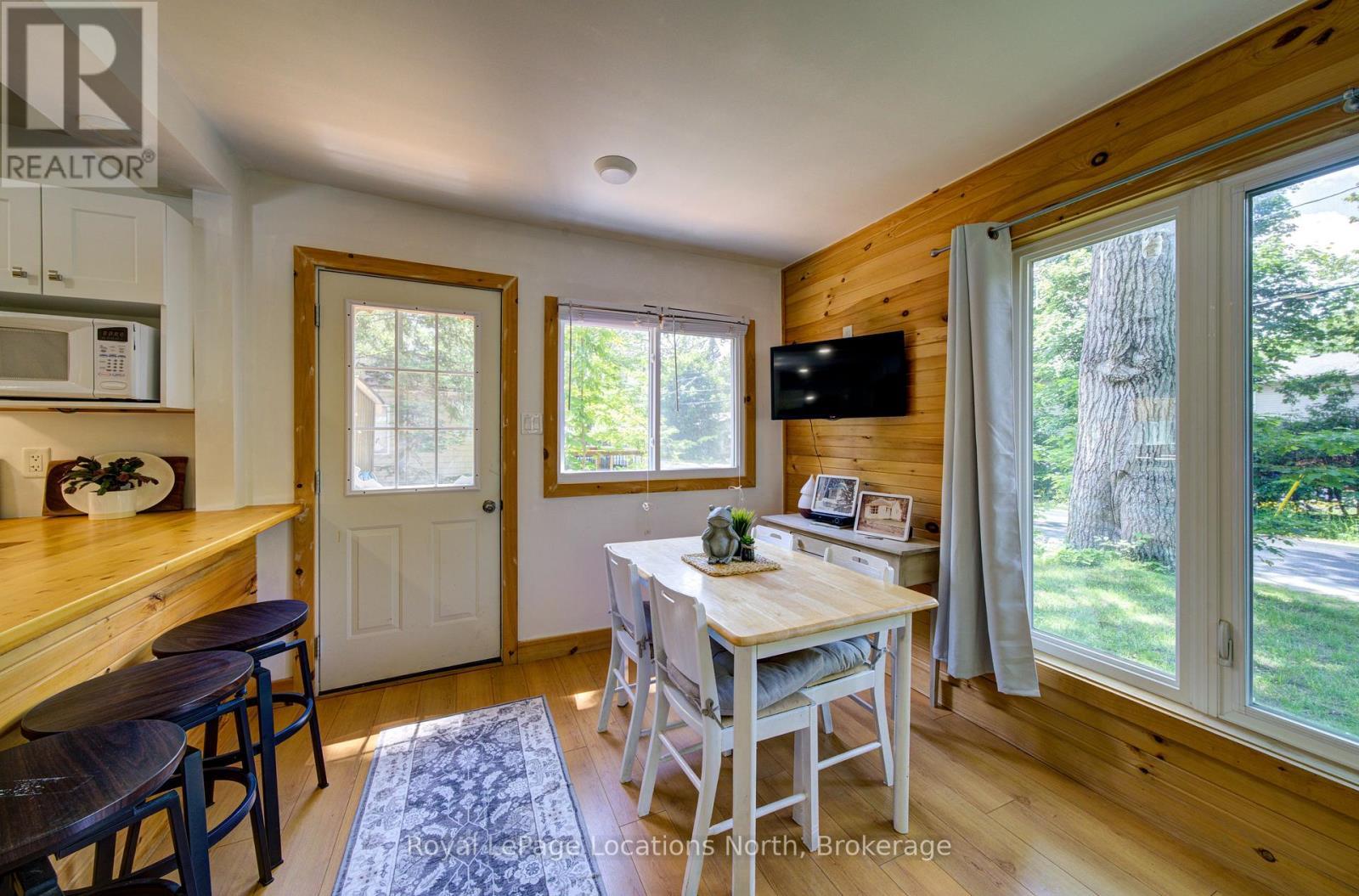 1955 Tiny Beaches Road S, Tiny, ON