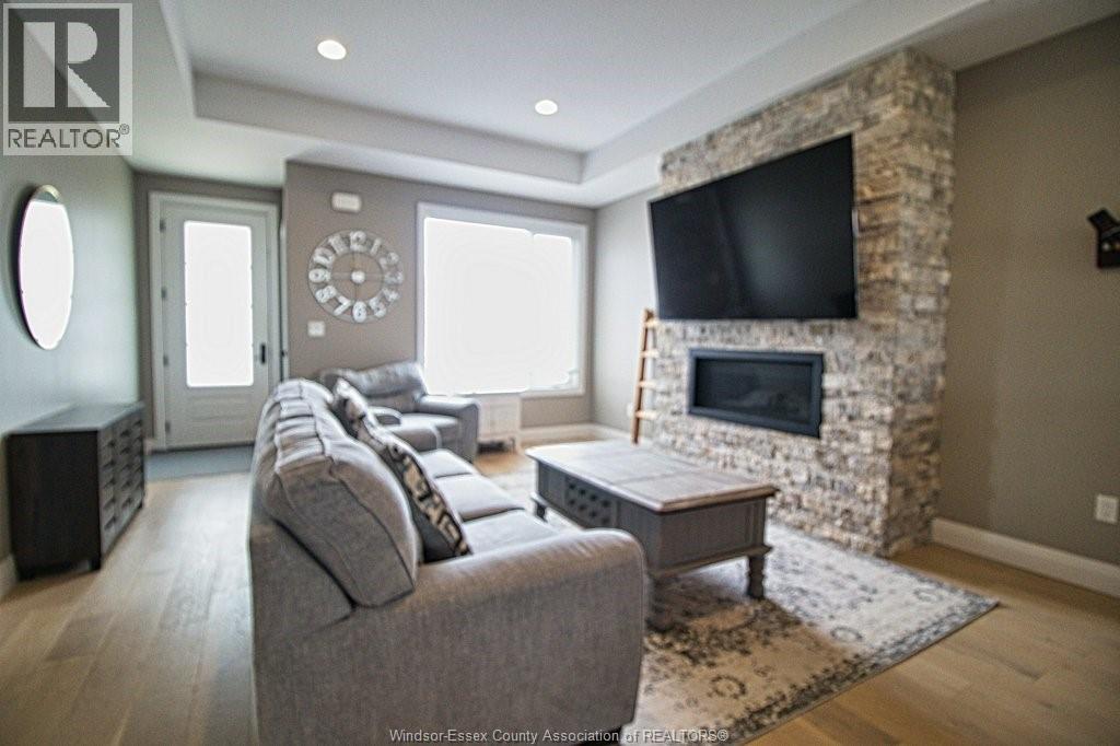 26 Evening Drive, Chatham, ON