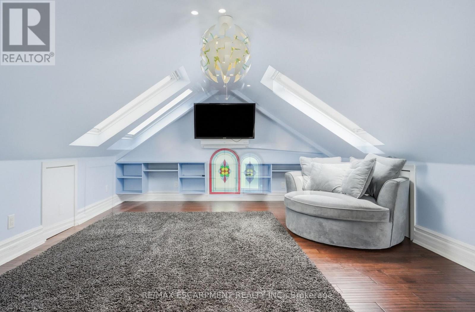 1320 Woodland Avenue, Mississauga, ON