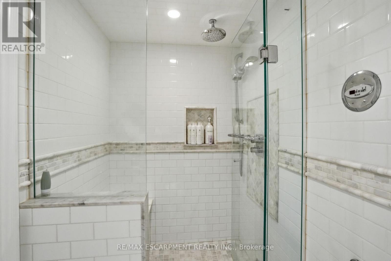1320 Woodland Avenue, Mississauga, ON