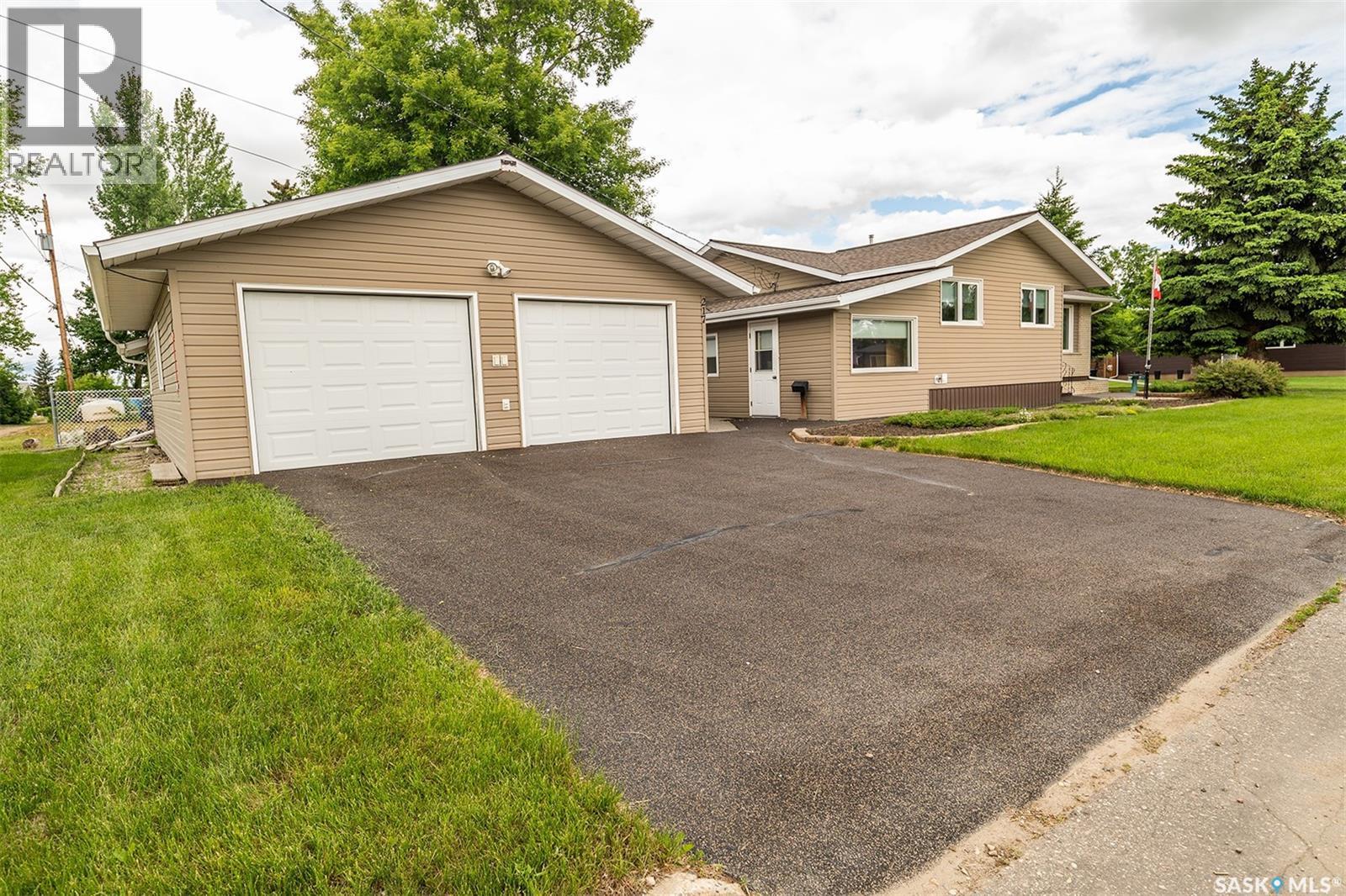 217 8Th Street E, Wynyard, SK