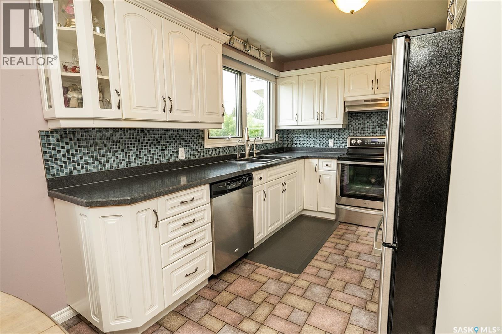 217 8Th Street E, Wynyard, SK