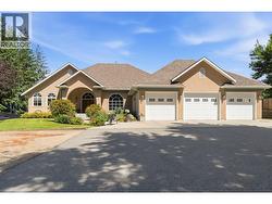 2307 5 Avenue SE Salmon Arm, BC V1E 1K9