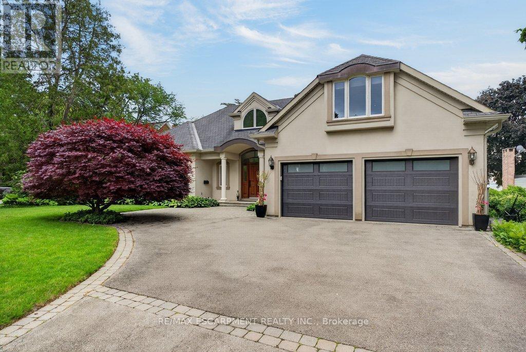 3312 Lakeland Crescent, Burlington, ON