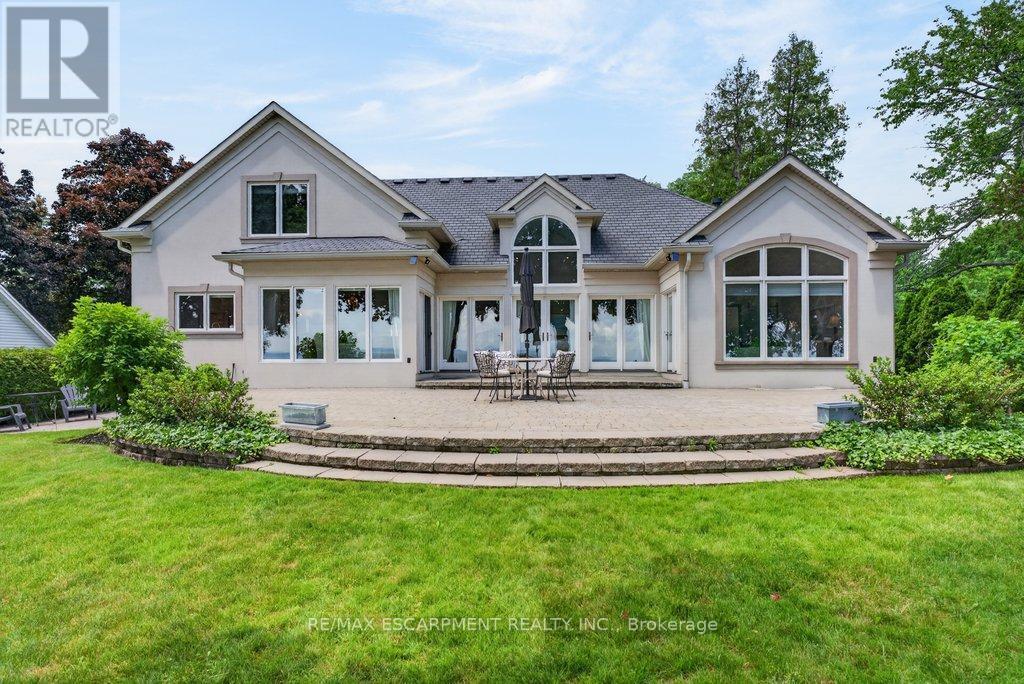 3312 Lakeland Crescent, Burlington, ON