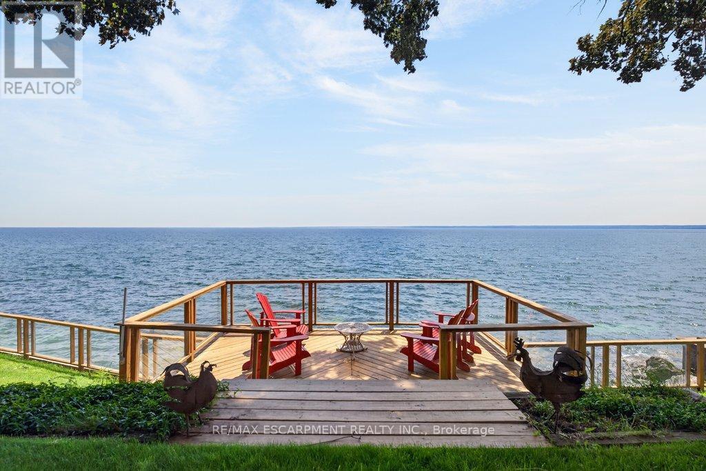 3312 Lakeland Crescent, Burlington, ON