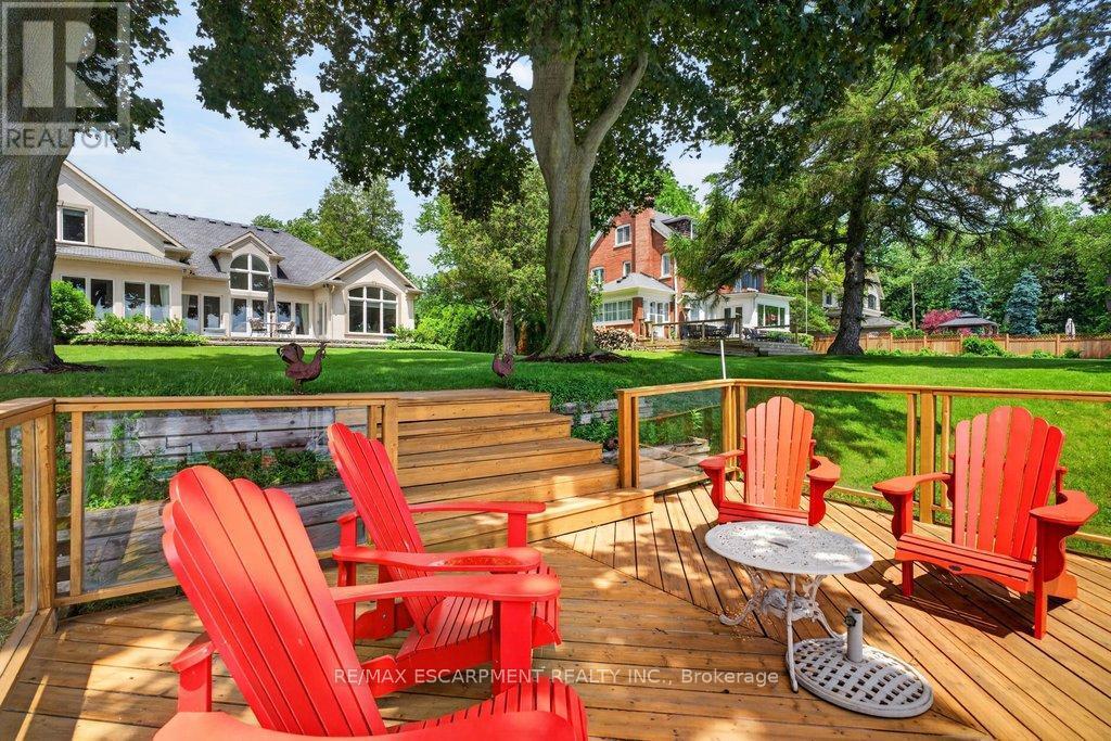 3312 Lakeland Crescent, Burlington, ON