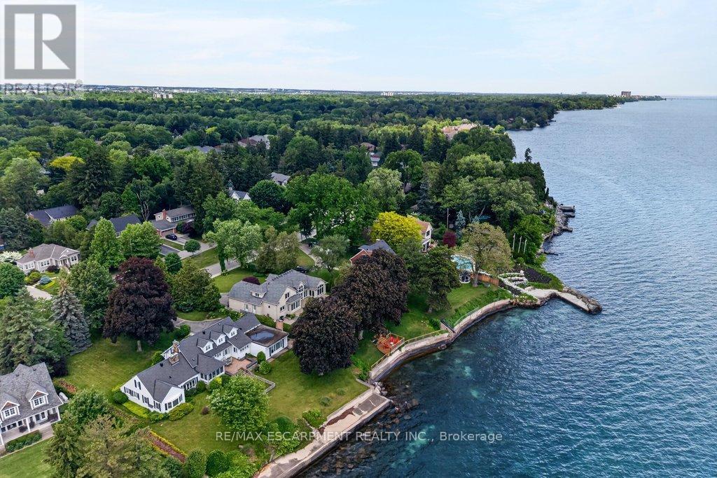 3312 Lakeland Crescent, Burlington, ON