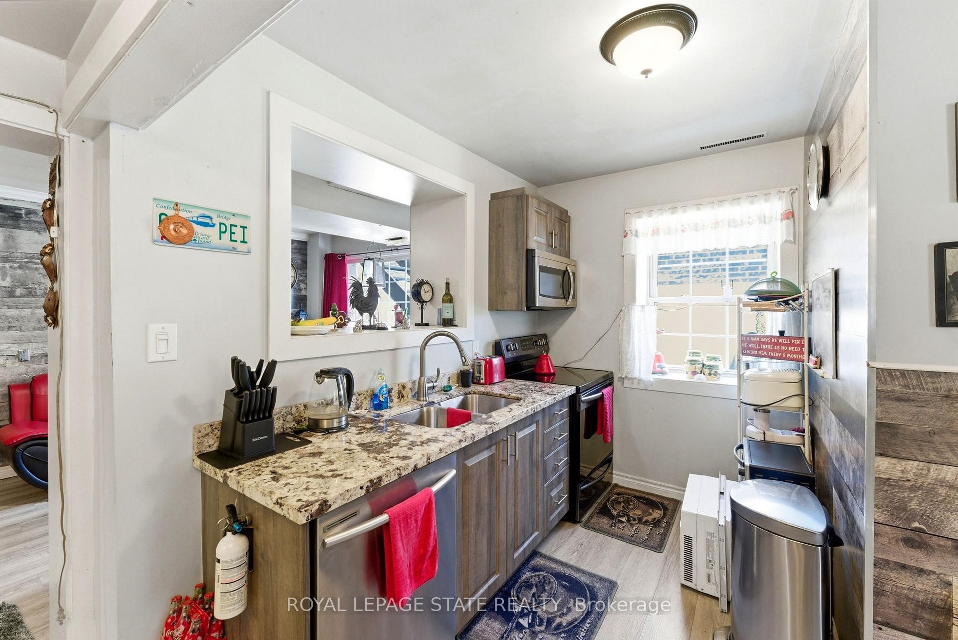 1745 King Street E, Hamilton, ON