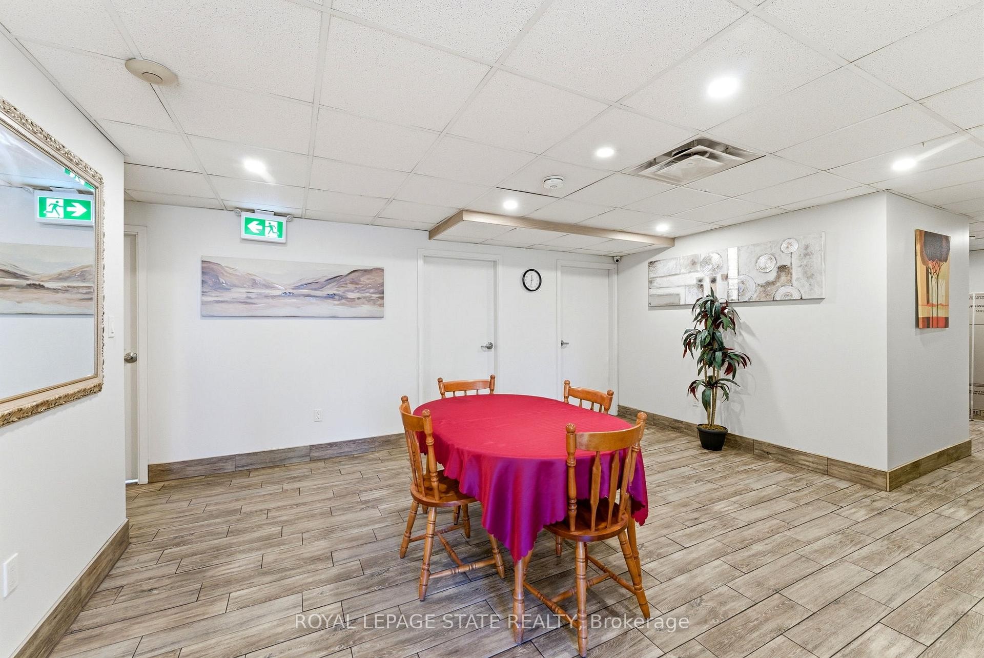 1745 King Street E, Hamilton, ON