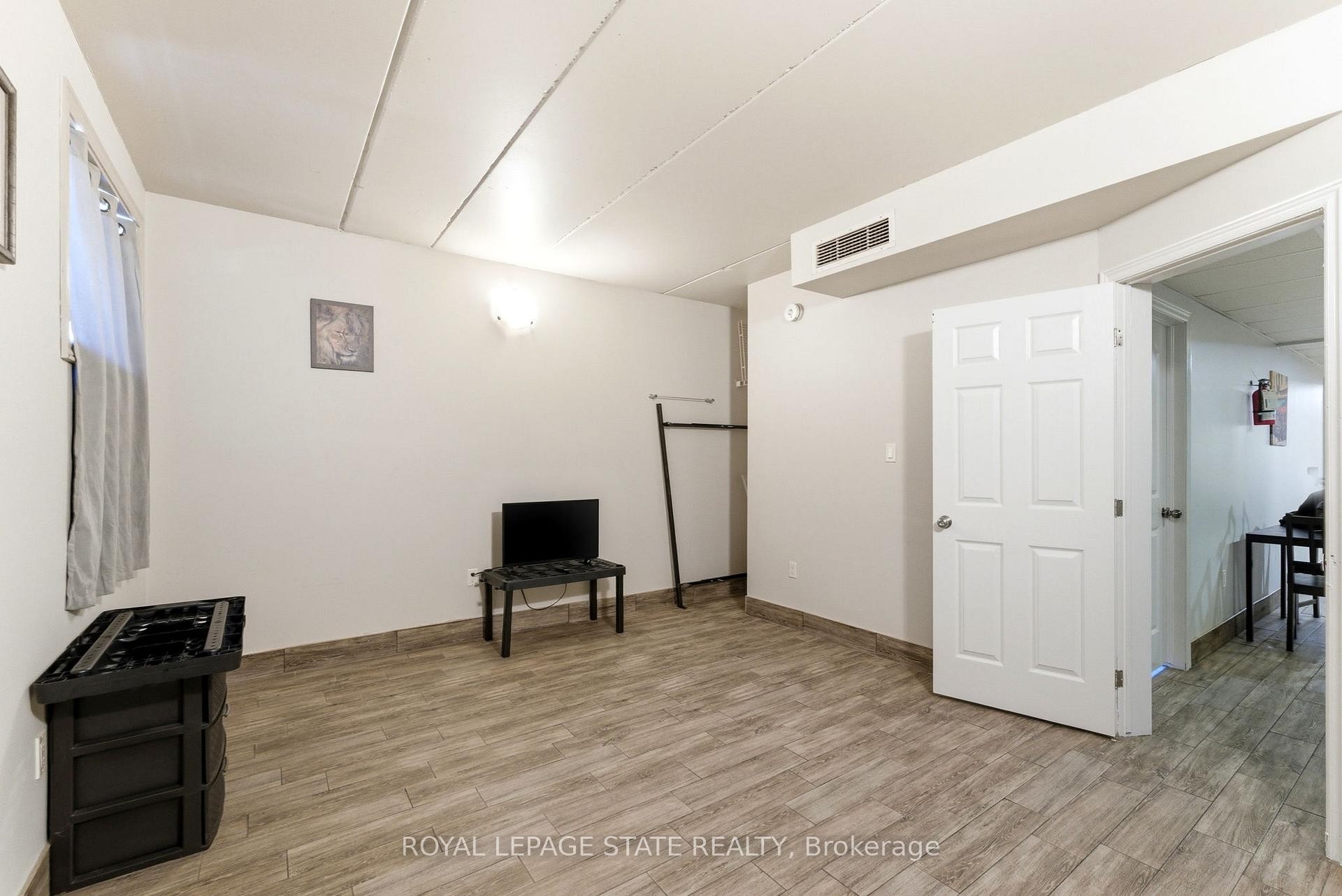 1745 King Street E, Hamilton, ON