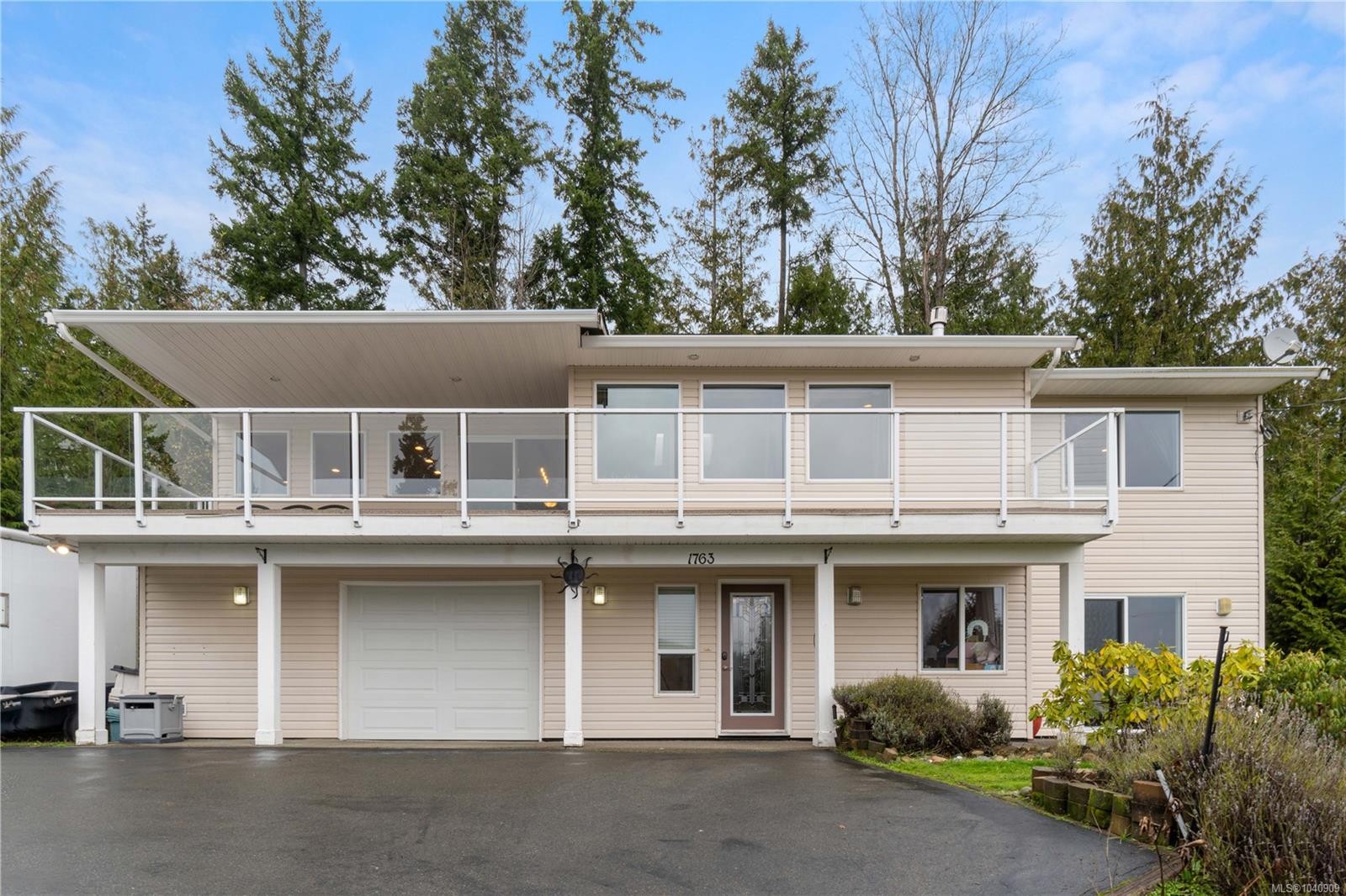 1763 Martini Way, Qualicum Beach, BC