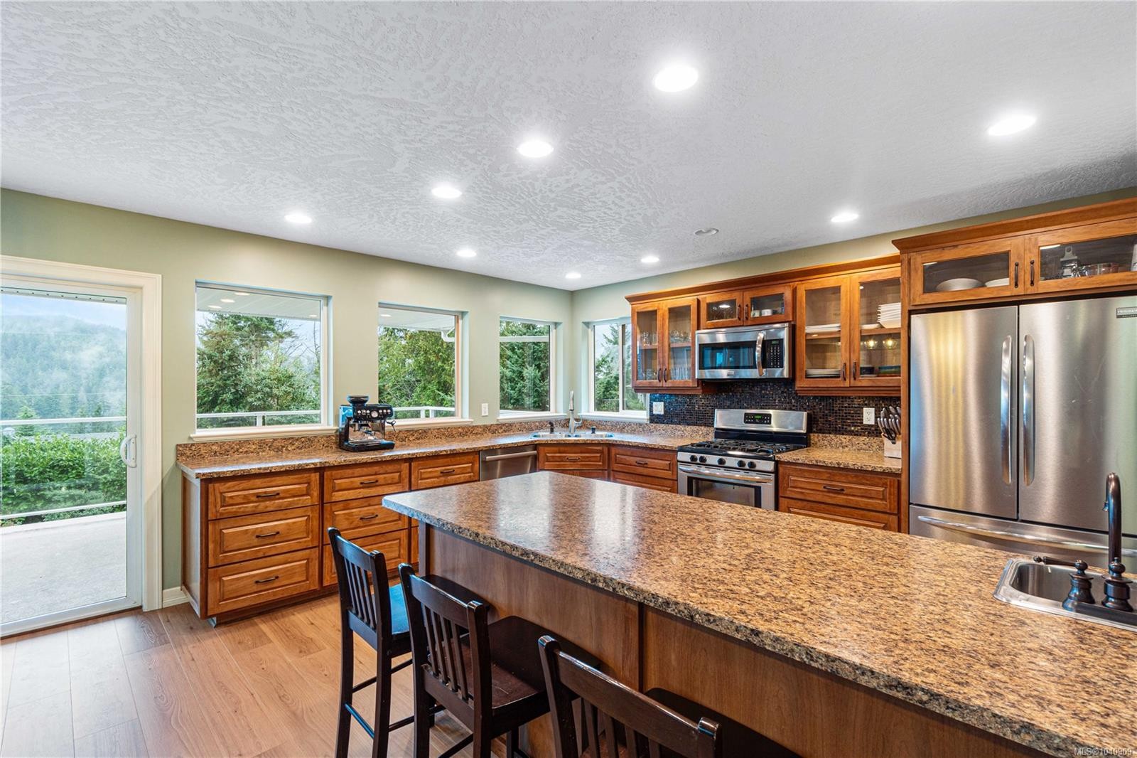 1763 Martini Way, Qualicum Beach, BC