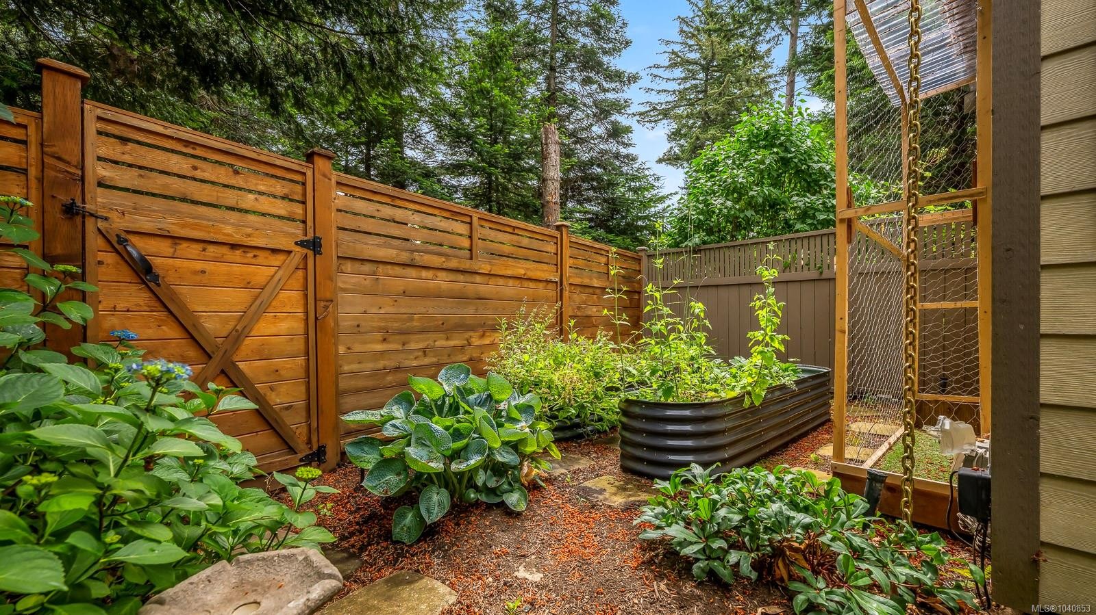 326 Forester Ave, Comox, BC