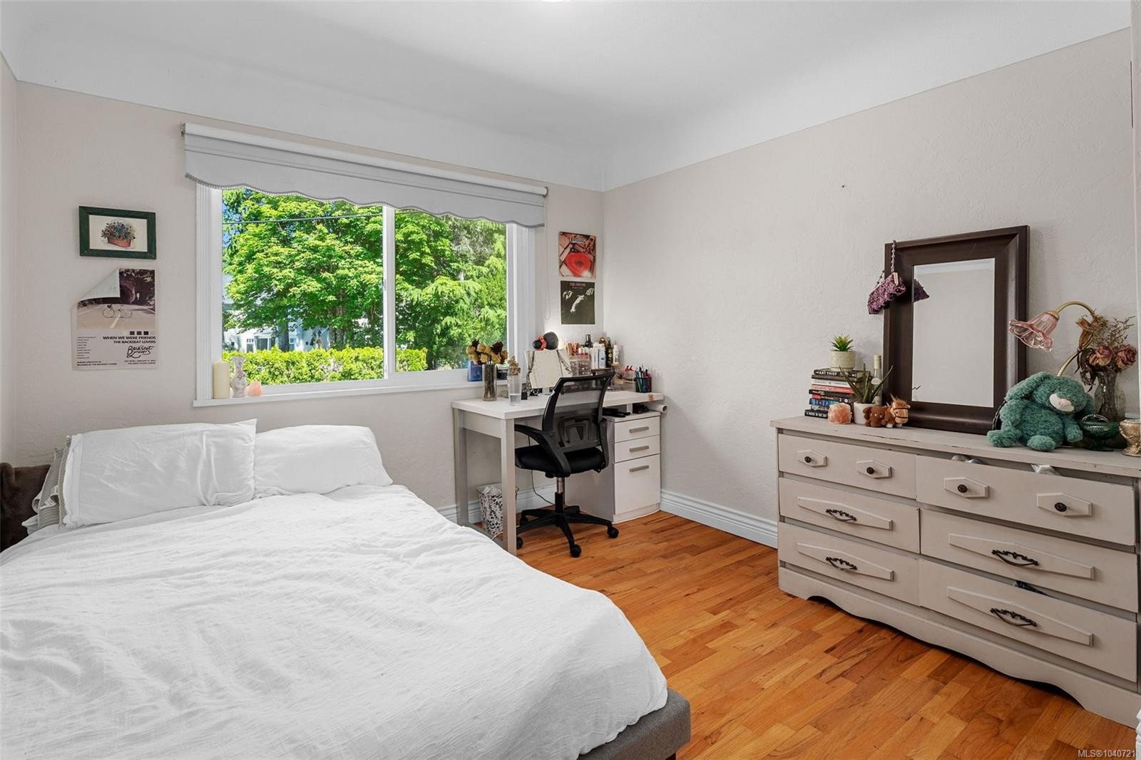 3990 Haro Rd, Saanich, BC