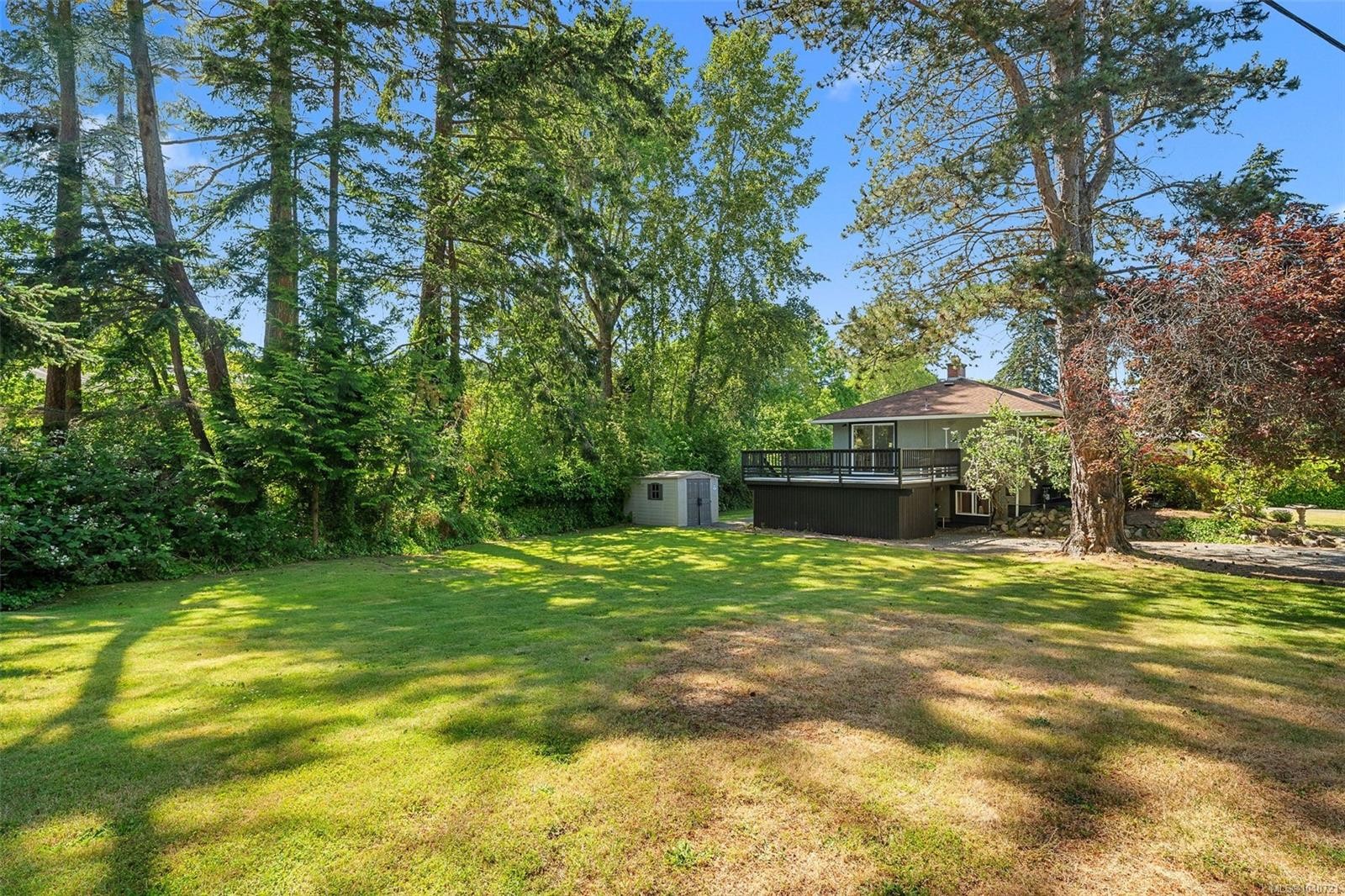 3990 Haro Rd, Saanich, BC