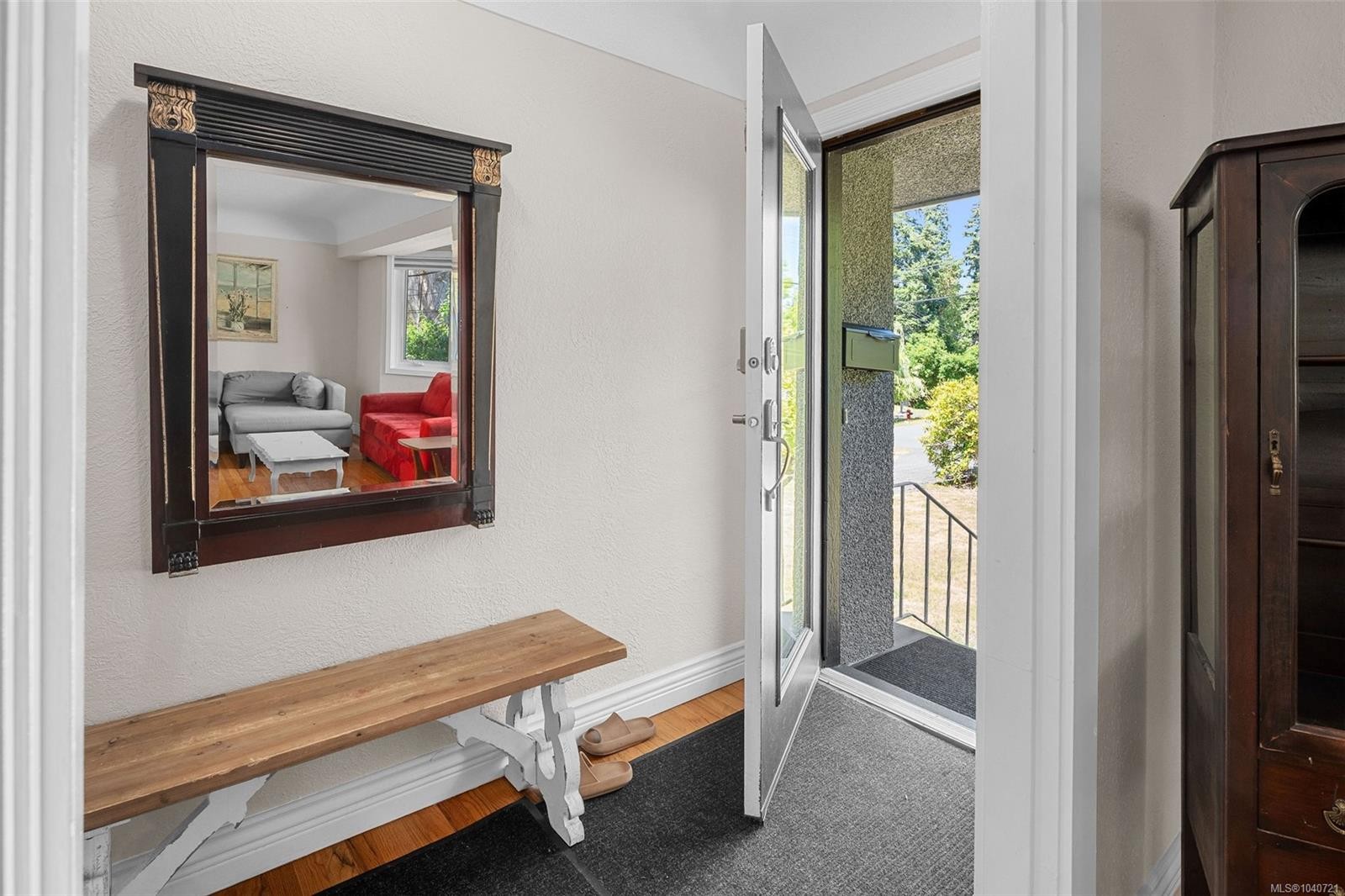 3990 Haro Rd, Saanich, BC