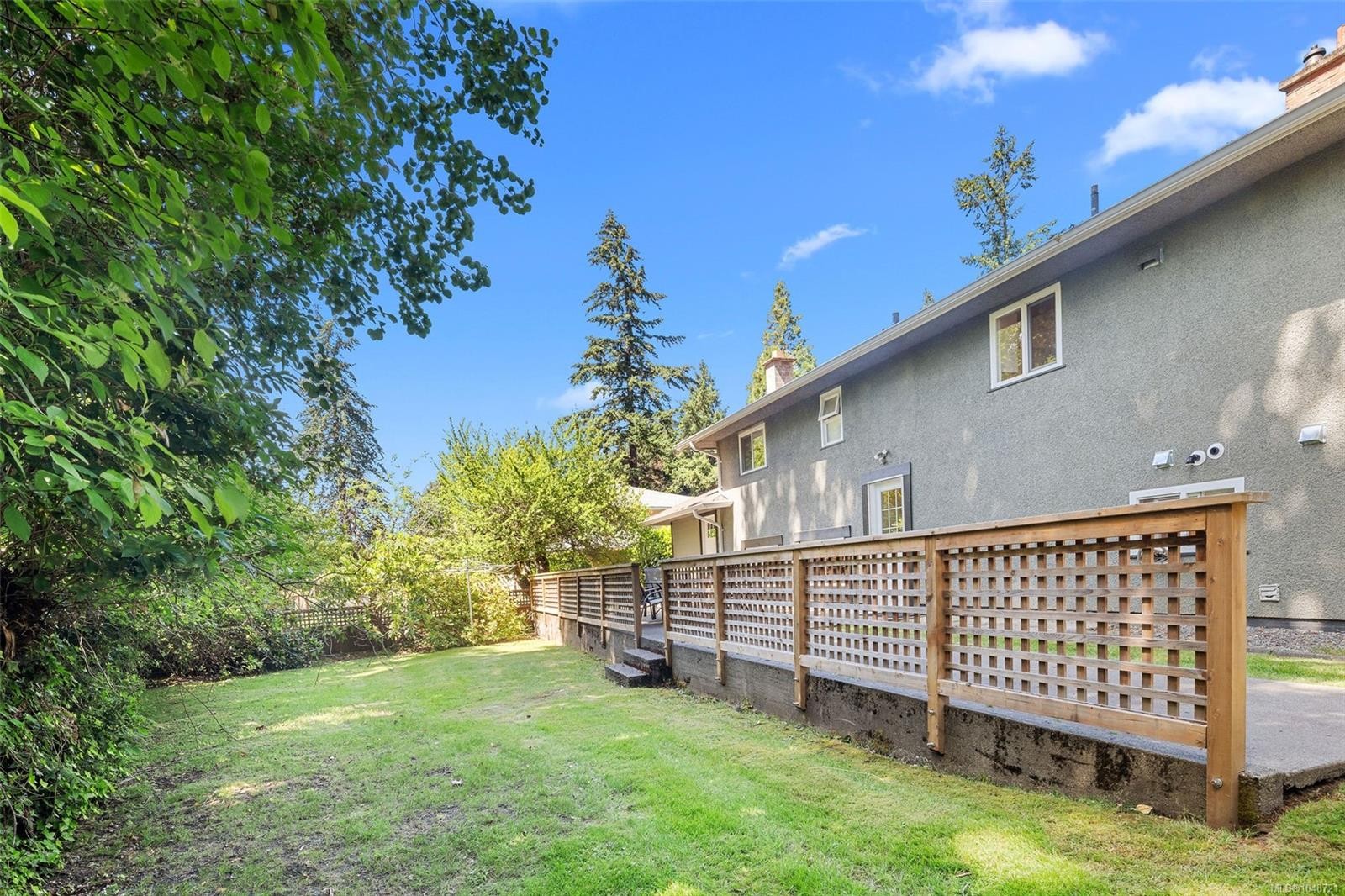 3990 Haro Rd, Saanich, BC