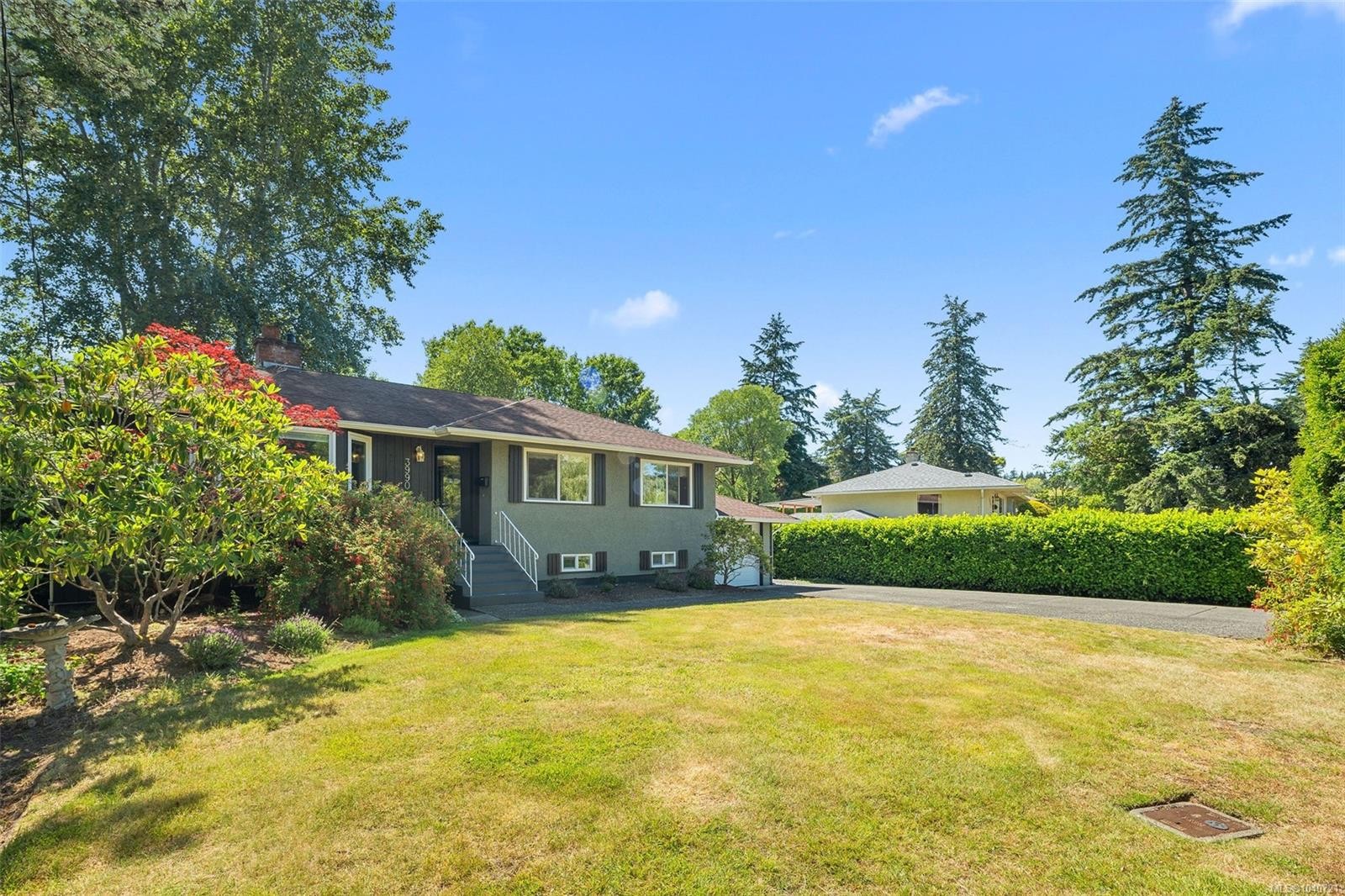3990 Haro Rd, Saanich, BC