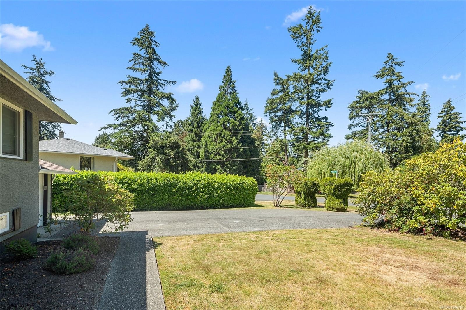 3990 Haro Rd, Saanich, BC