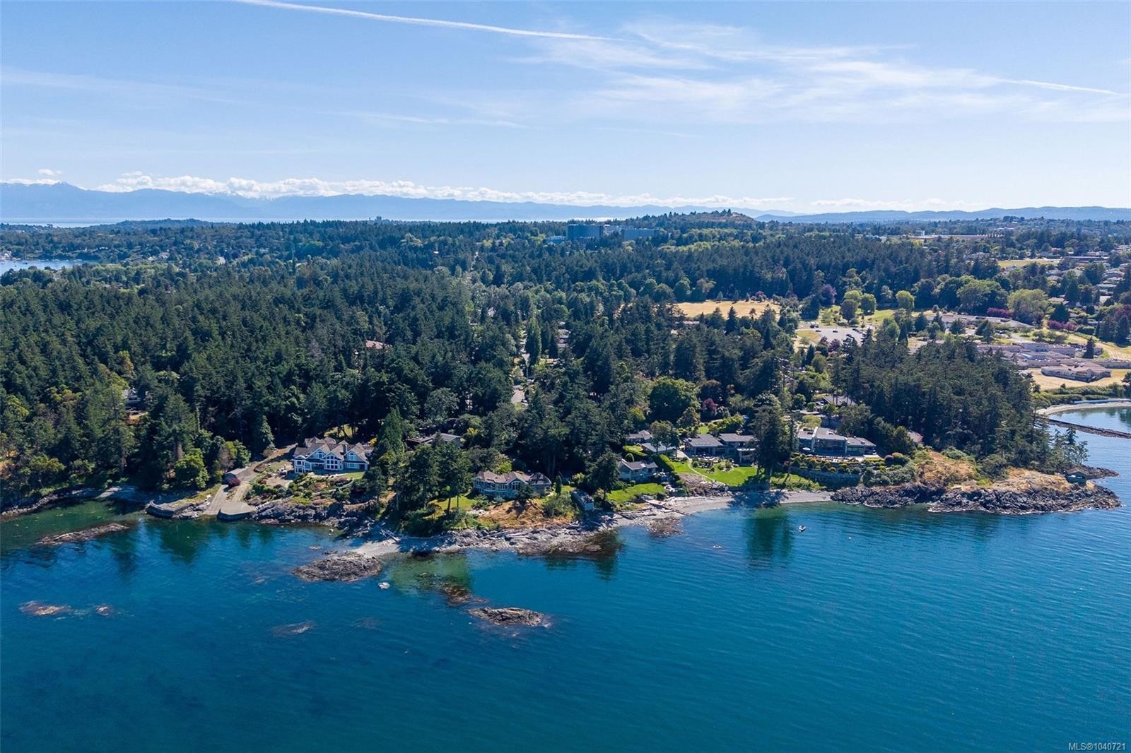 3990 Haro Rd, Saanich, BC